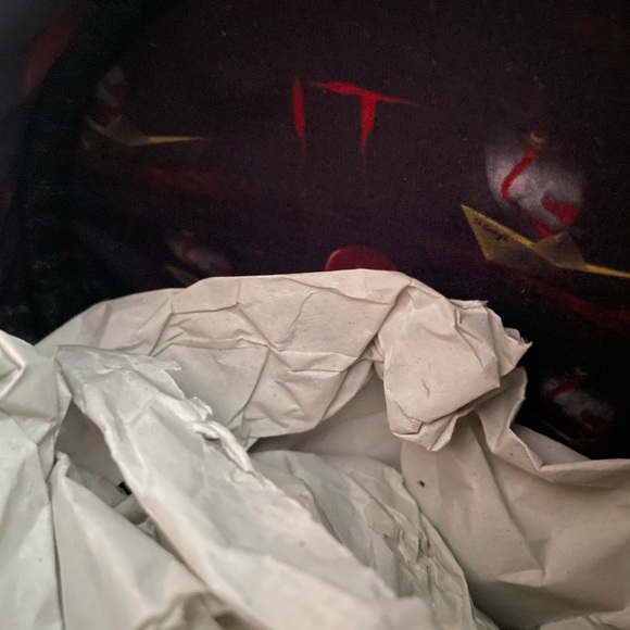 🎈SALE 🎈Pennywise crossbody purse by Vixen novelty bag - Picture 5 of 6